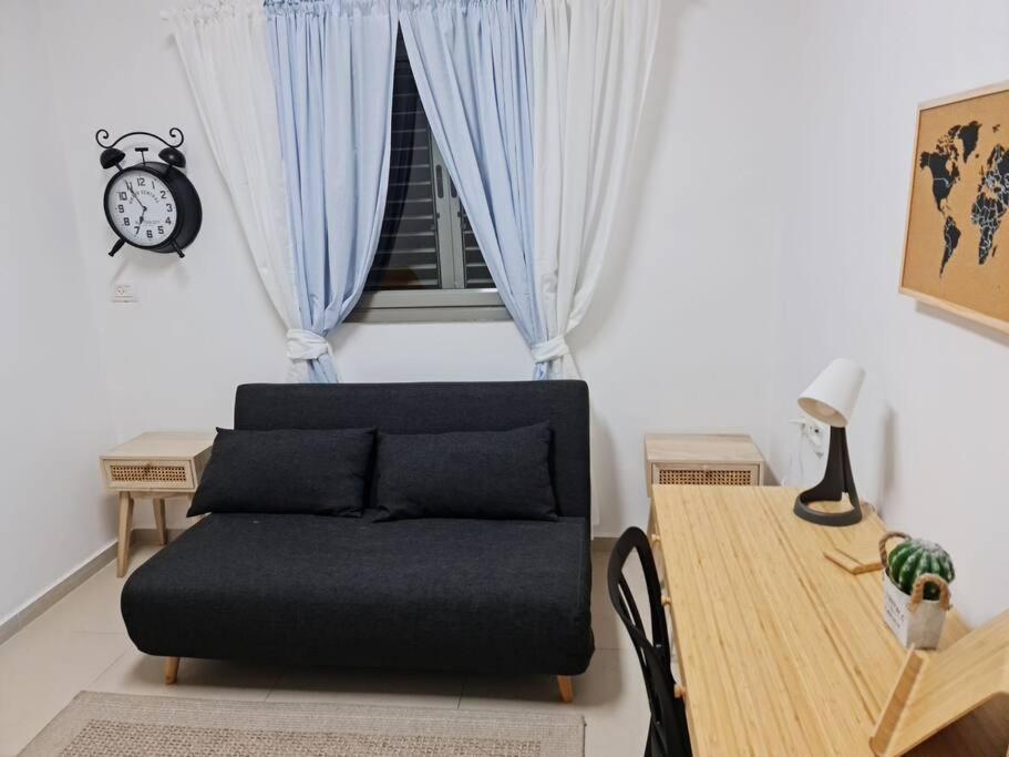 מרחק נגיעה בתקווה Apartment Petach Tikva Exterior photo